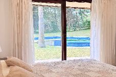 Casa en Punta del Este - PHPunta Señuelo, gran parque, piscina y parrilla 