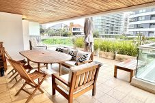 Apartamento en Punta del Este - PHPunta Icon Brava 004 Gran Terraza a 50m de Playa