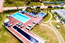 Apartamento en Punta del Este - PHPunta Icon Brava 18, terraza con vista al mar