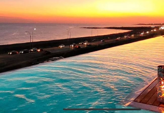 Apartamento en Punta del Este - PHPunta Walmer L107, 1era línea, full amenities 