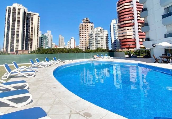 Apartamento en Punta del Este - PHPunta Marina II, Vista al Mar y Cerca de Todo 