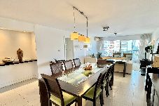 Apartamento em Punta del Este - PHPunta Manhattan, Churrasco 3D Exclusivo e Vistas