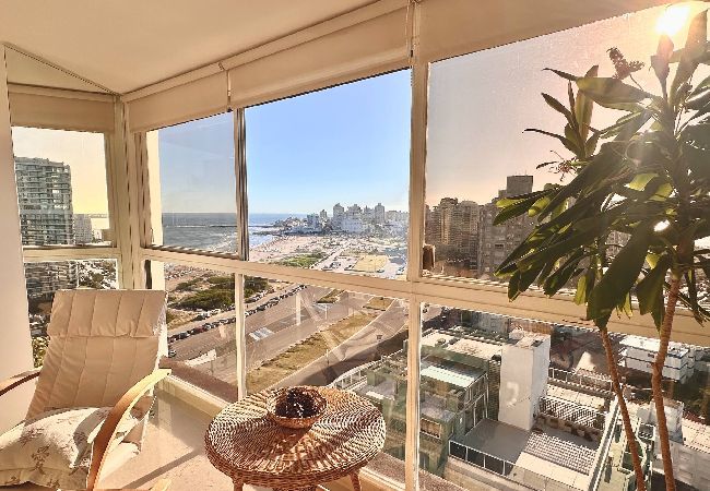 Apartamento em Punta del Este - PHPunta Cristal 2, Apto en 1era línea y Amenities 