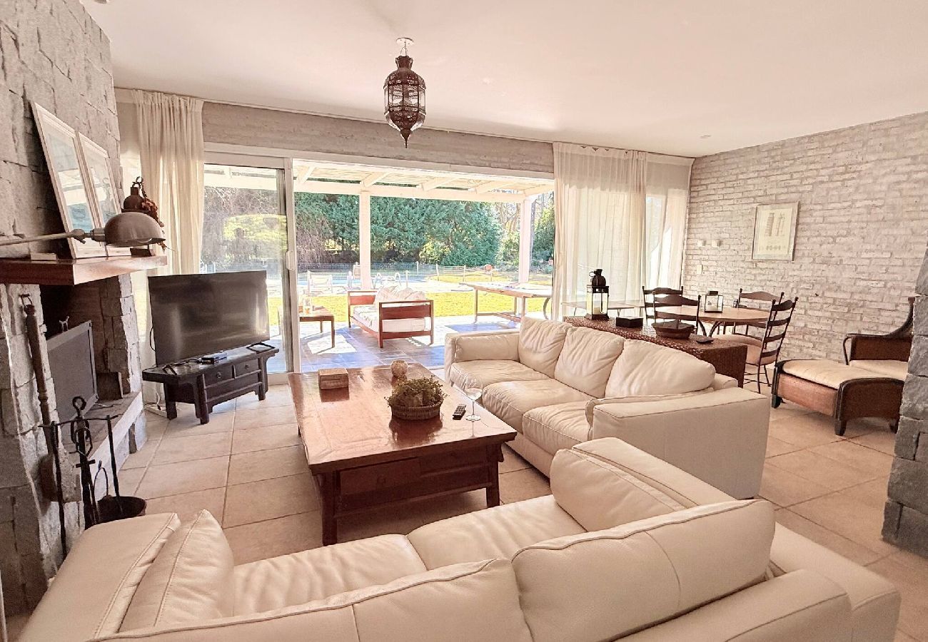 Casa em Punta del Este - PHPunta Candelaria, Parque com Piscina e Churrasco