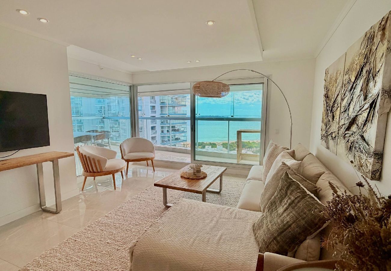 Apartamento em Punta del Este - Miami Boulevard II 18, Lujos con vista al mar 