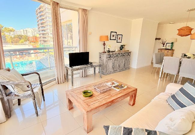 Apartment in Punta del Este - PHPunta Ocean Drive 25, 3 Suites y Full Amenities 