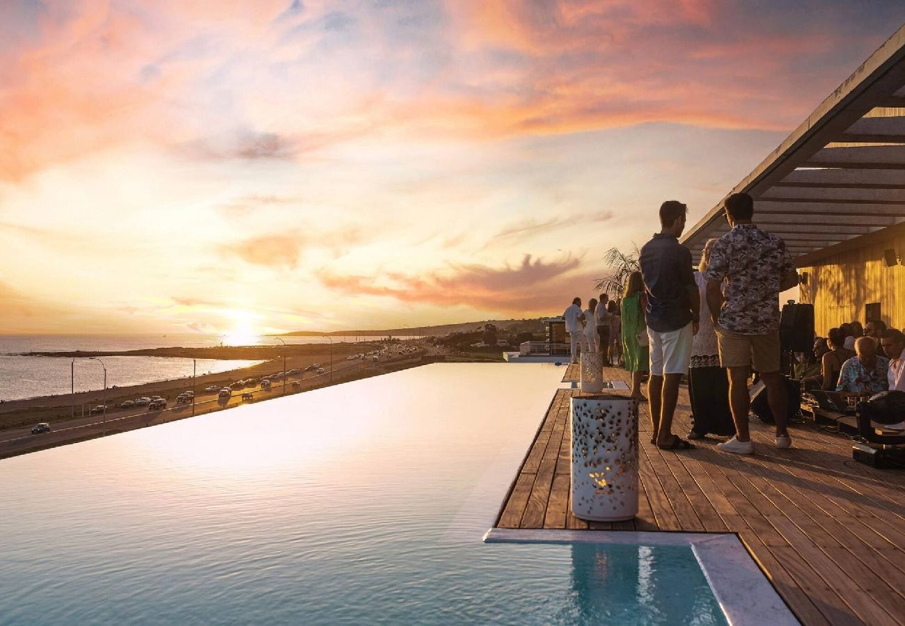 Apartment in Punta del Este - PHPunta Walmer L109, Steps from the Ocean