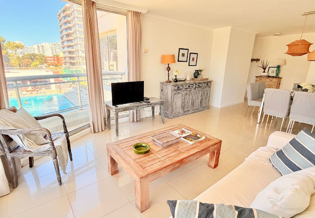 Apartment in Punta del Este - PHPunta Ocean Drive 25, 3 Suites y Full Amenities 